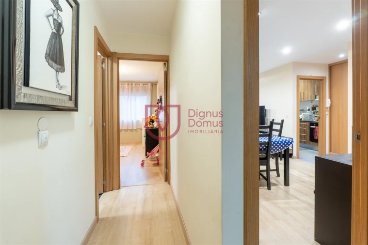 Apartamento T3 para Venda em Lordelo do Ouro e Massarelos Foto 4