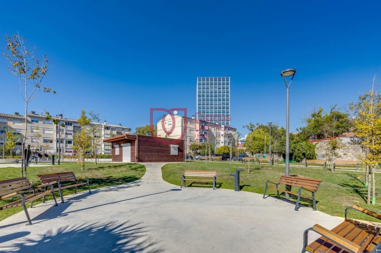 Apartamento T3 para Venda em Lordelo do Ouro e Massarelos Foto 21