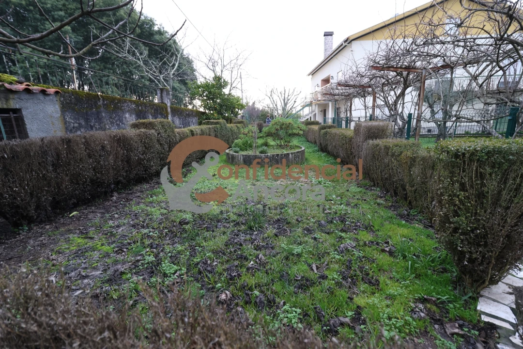 Moradia T3 para Venda em Melo e Nabais Foto 19