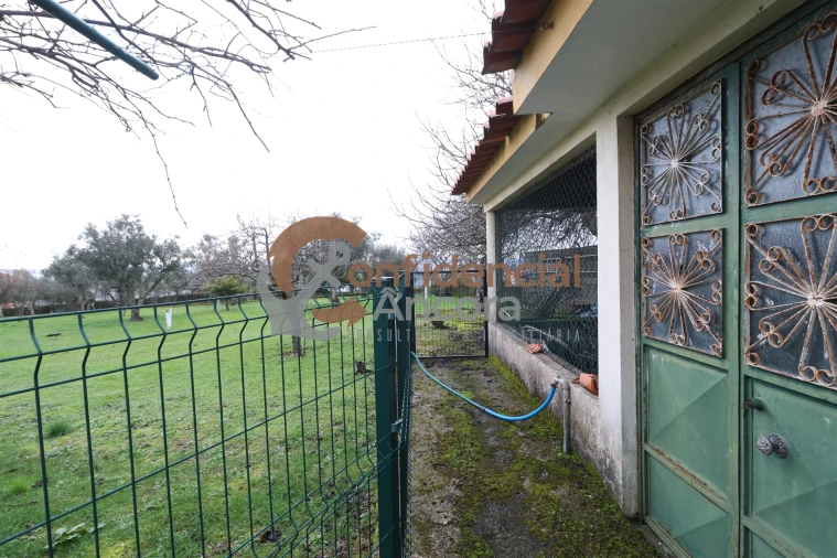 Moradia T3 para Venda em Melo e Nabais Foto 17