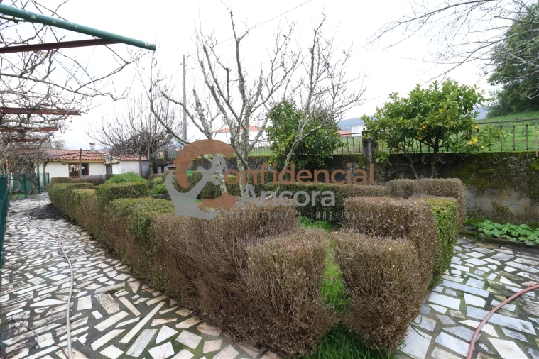 Moradia T3 para Venda em Melo e Nabais Foto 12