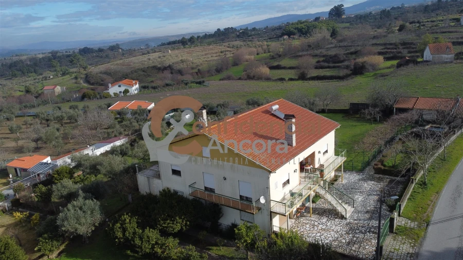 Moradia T3 para Venda em Melo e Nabais Foto 60