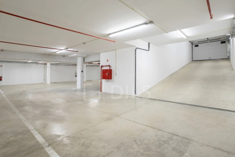 Apartamento T3 para Venda em Faro (Sé e São Pedro) Foto 37