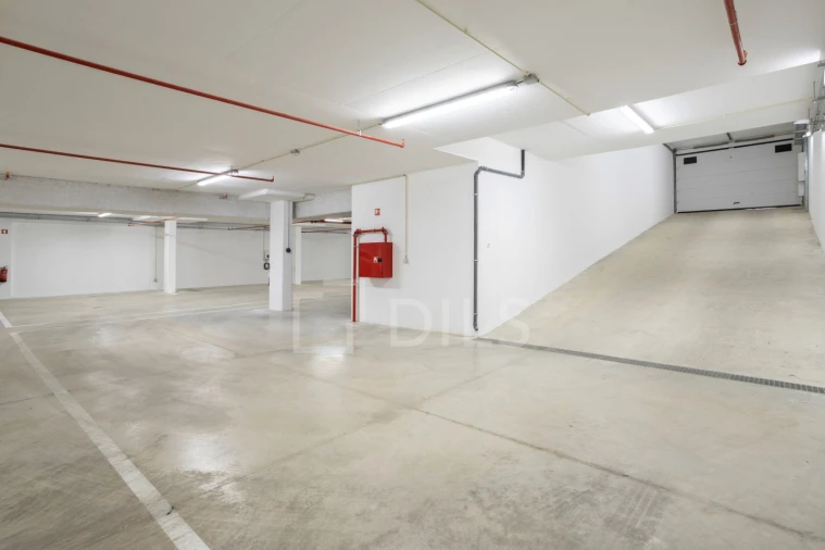 Apartamento T3 para Venda em Faro (Sé e São Pedro) Foto 37