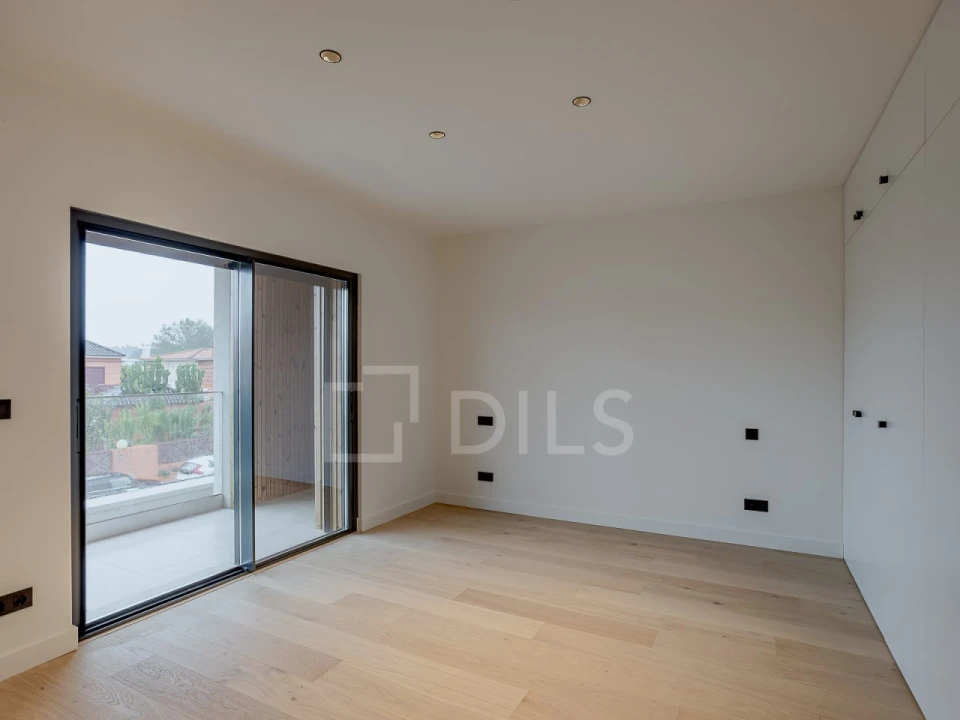 Moradia T4 para Venda em Cascais e Estoril Foto 10