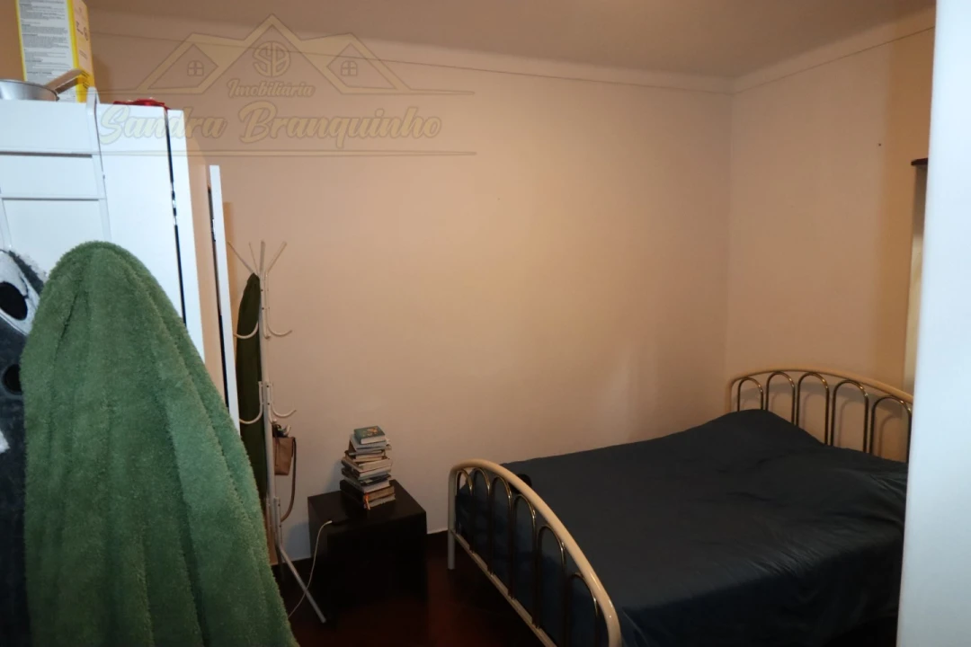 Apartamento T2 para Venda em Santa Maria, São Pedro e Matacães Foto 3