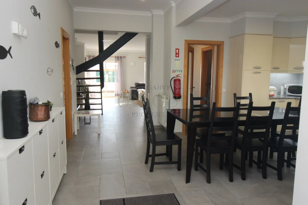 Moradia T4 para Venda em Lagos (São Sebastião e Santa Maria) Foto 5