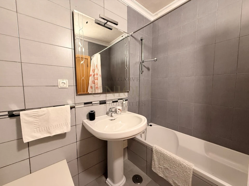 Moradia T4 para Venda em Lagos (São Sebastião e Santa Maria) Foto 20