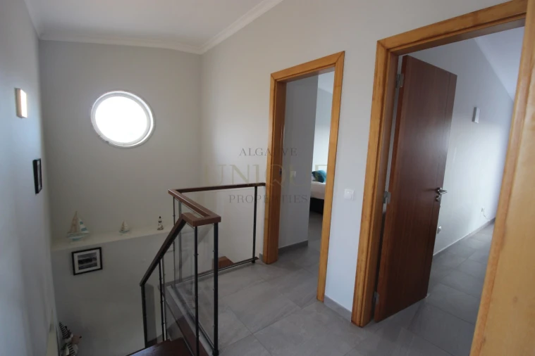 Moradia T4 para Venda em Lagos (São Sebastião e Santa Maria) Foto 18