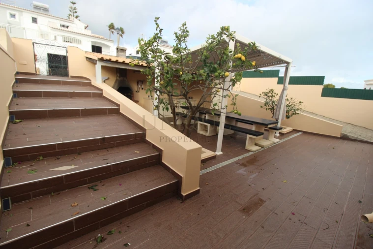 Moradia T4 para Venda em Lagos (São Sebastião e Santa Maria) Foto 31