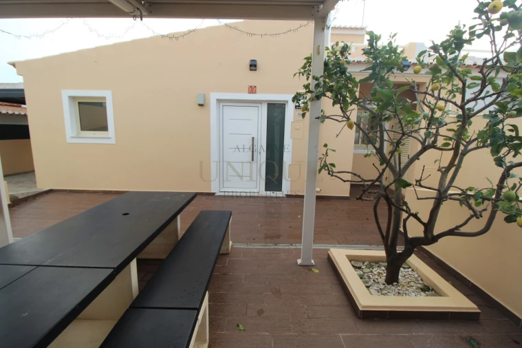 Moradia T4 para Venda em Lagos (São Sebastião e Santa Maria) Foto 32