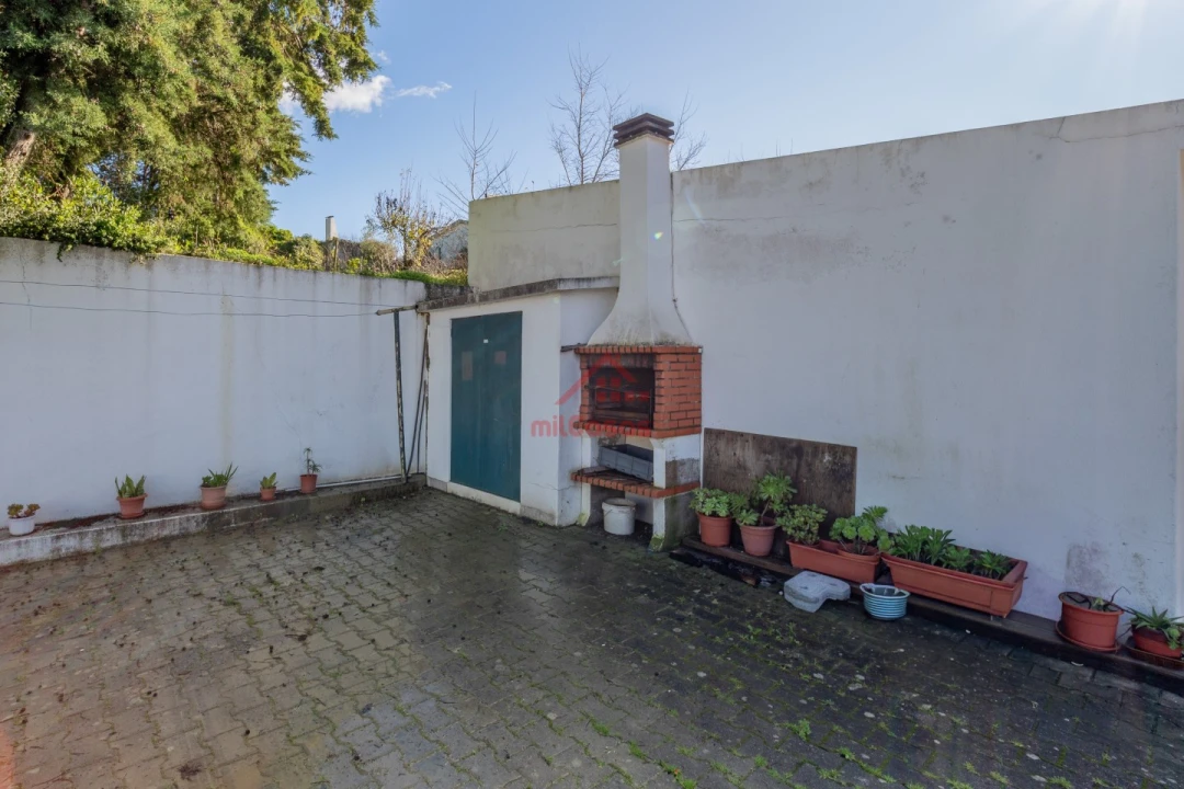 Apartamento T1 para Venda em Santa Maria, São Pedro e Matacães Foto 19