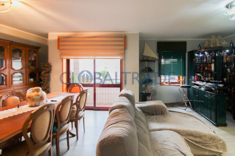 Apartamento T3 para Venda em Rio Tinto Foto 17