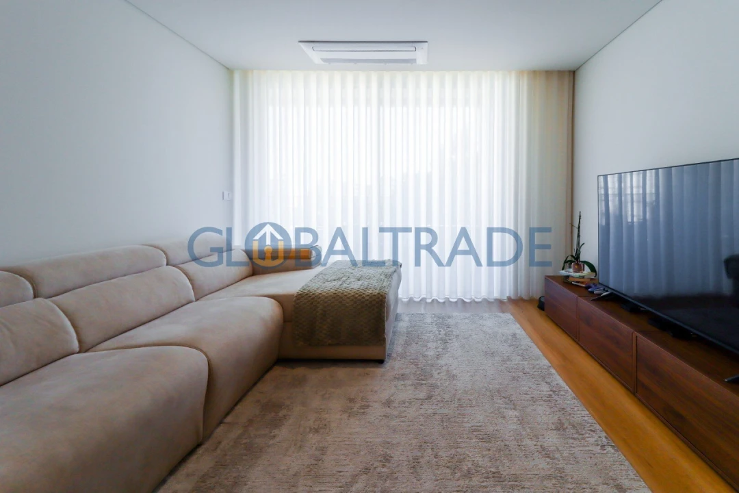 Apartamento T2 para Venda em Mafamude e Vilar do Paraíso Foto 13