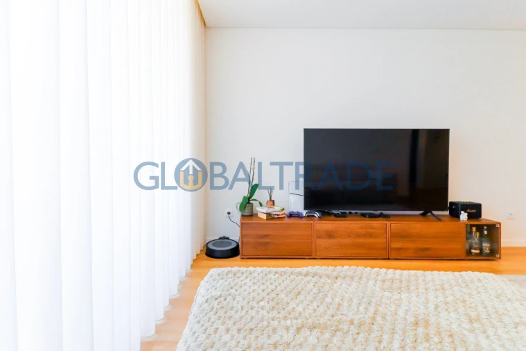 Apartamento T2 para Venda em Mafamude e Vilar do Paraíso Foto 19