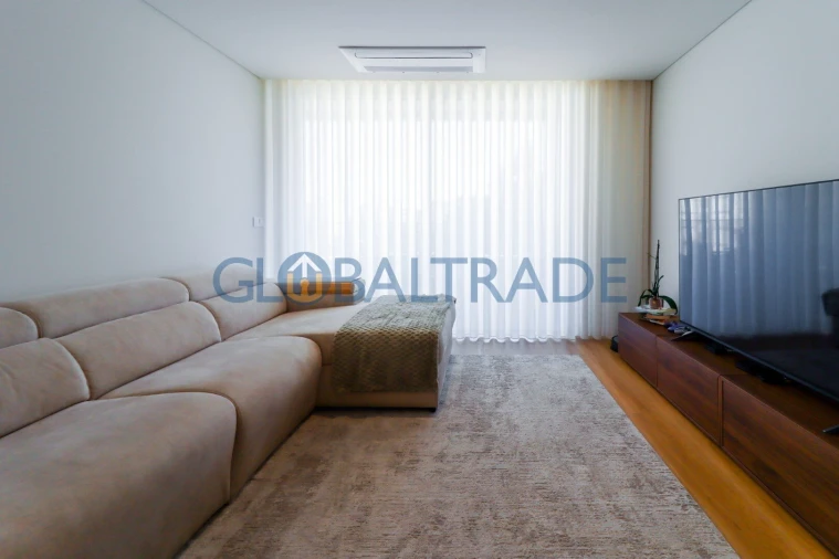 Apartamento T2 para Venda em Mafamude e Vilar do Paraíso Foto 13