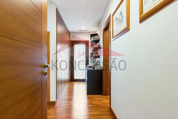 Apartamento T2 para Venda em Alverca do Ribatejo e Sobralinho Foto 17