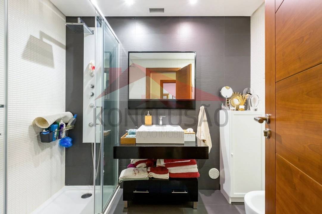 Apartamento T2 para Venda em Alverca do Ribatejo e Sobralinho Foto 14