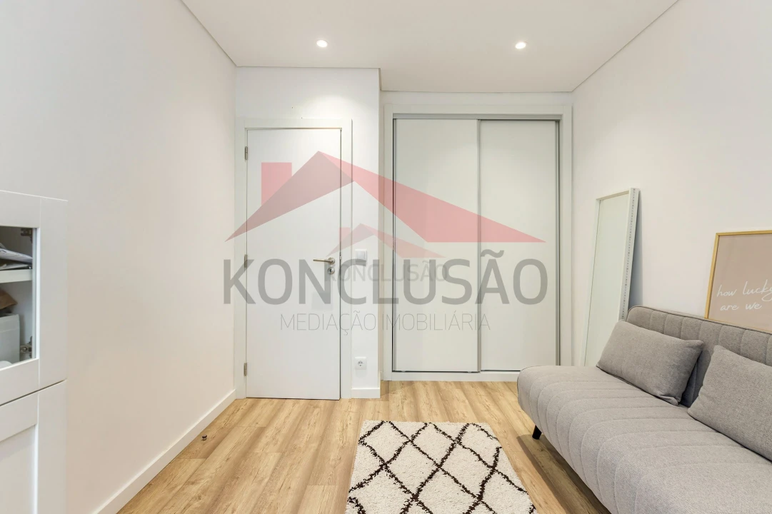 Apartamento T2 para Venda em Alverca do Ribatejo e Sobralinho Foto 19