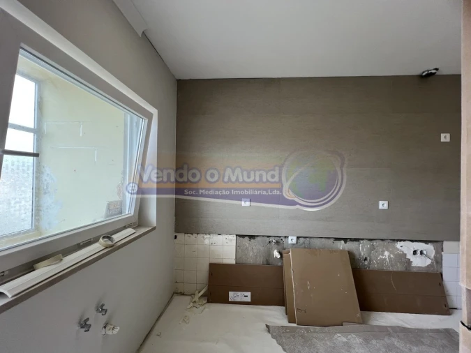Apartamento T2 para Venda em Samora Correia Foto 11