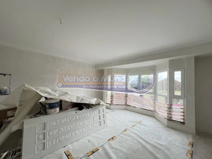 Apartamento T2 para Venda em Samora Correia Foto 1