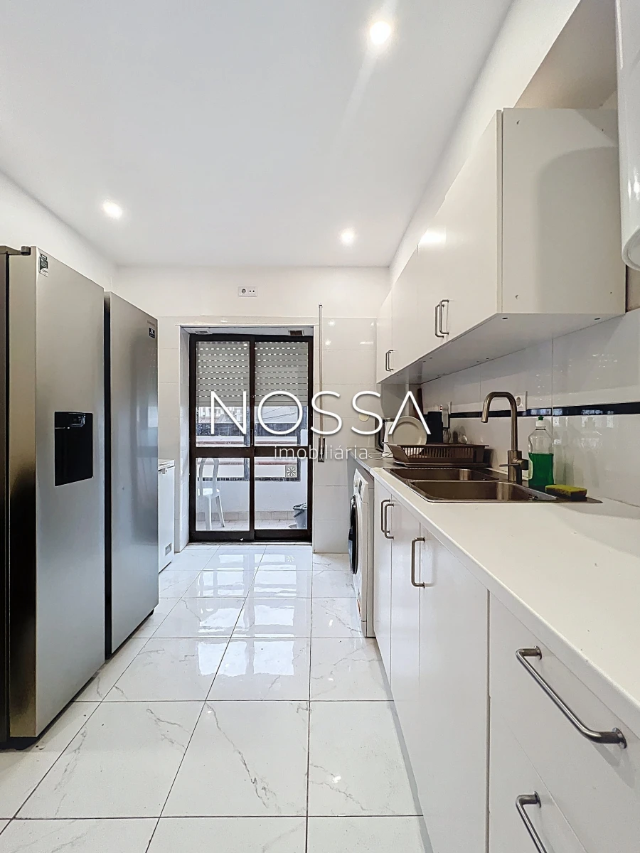 Apartamento T2 para Venda em Baixa da Banheira e Vale da Amoreira Foto 1