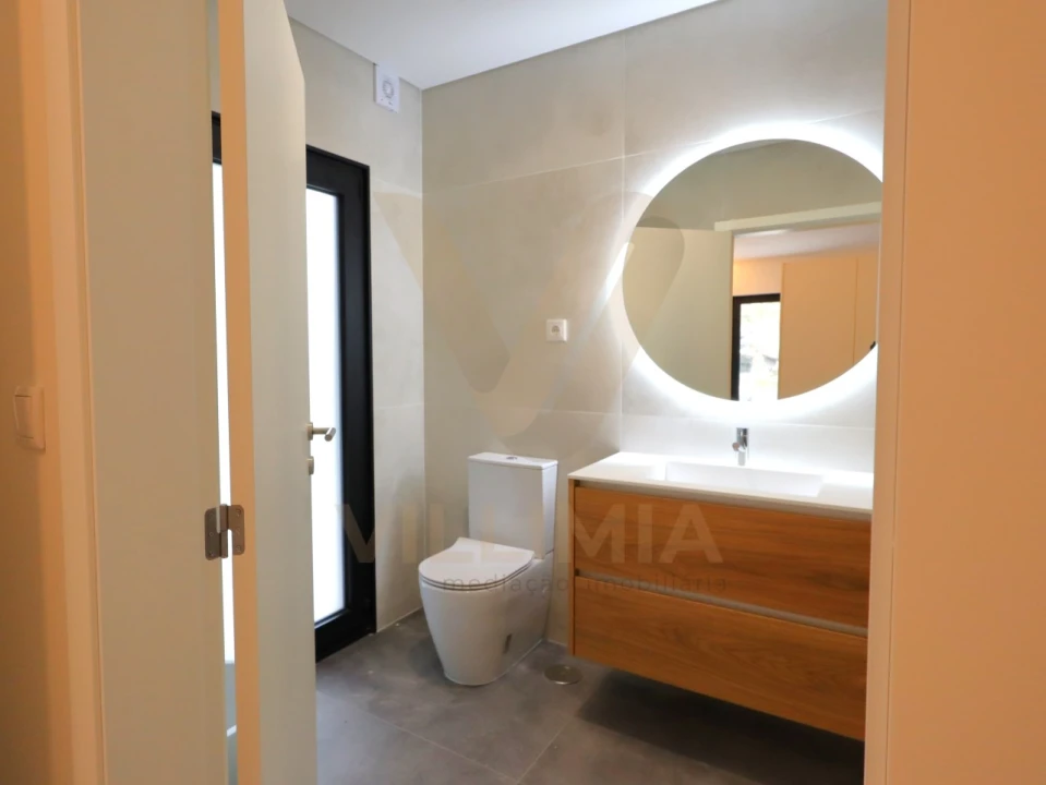 Moradia T3 para Venda em Facha Foto 21