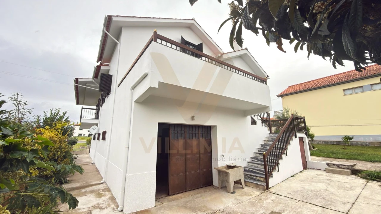 Moradia T5 para Venda em Fontão Foto 6