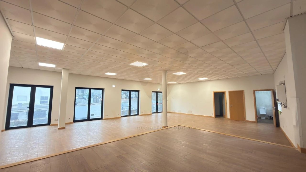 Prédio para Venda em Arca e Ponte de Lima Foto 13