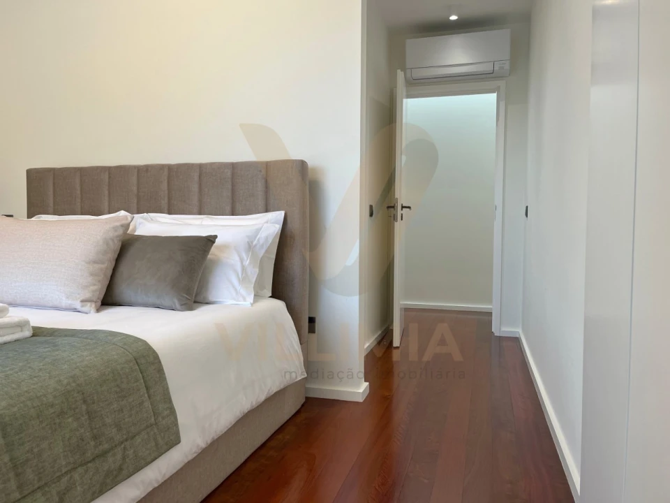 Moradia T4 para Venda em Fornelos e Queijada Foto 37