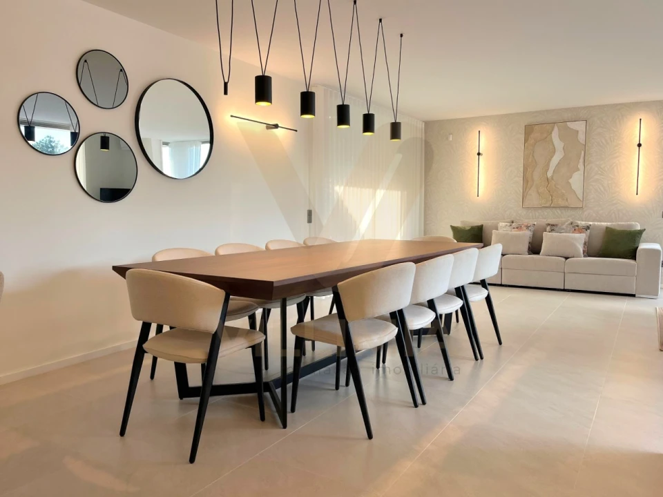 Moradia T4 para Venda em Fornelos e Queijada Foto 16