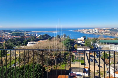 Apartamento T3 para Venda em Santa Marinha e São Pedro da Afurada