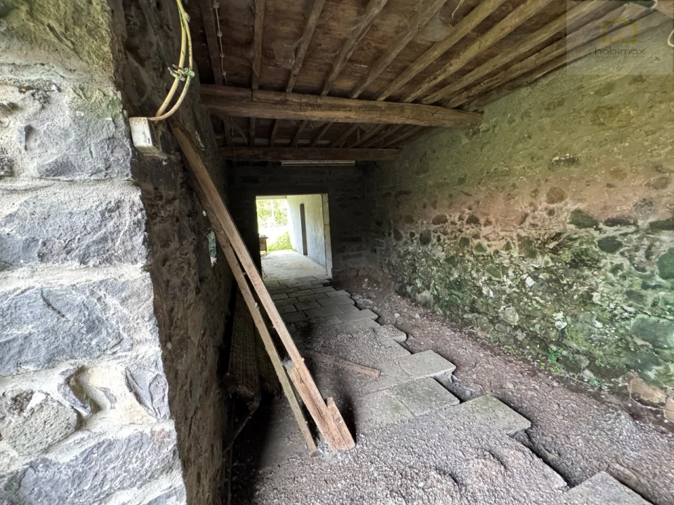 Moradia T6 para Venda em Pico da Pedra Foto 24