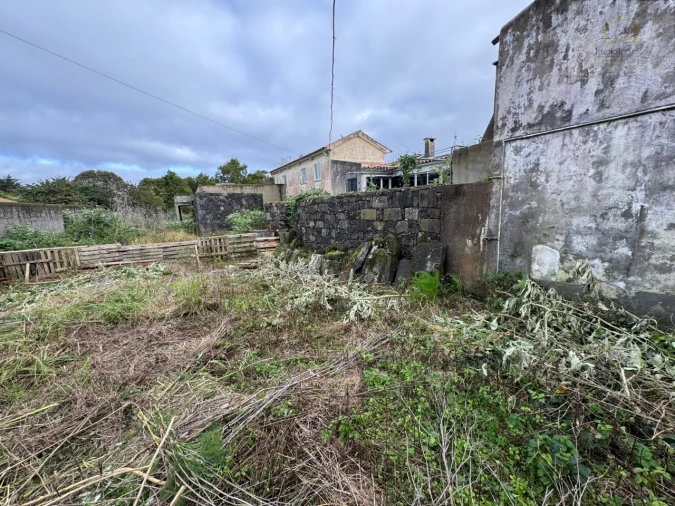 Moradia T6 para Venda em Pico da Pedra Foto 21