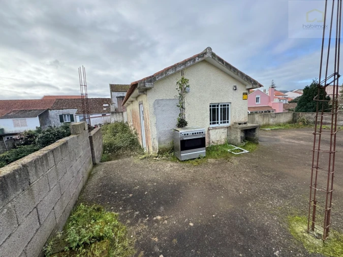 Moradia T6 para Venda em Pico da Pedra Foto 29