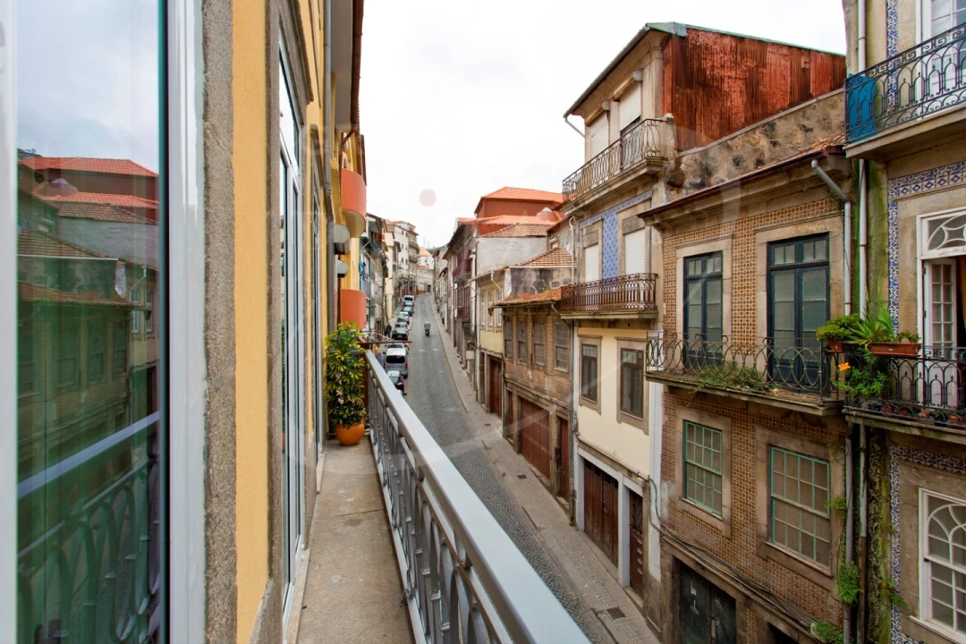 Prédio para Venda em Santa Marinha e São Pedro da Afurada Foto 14