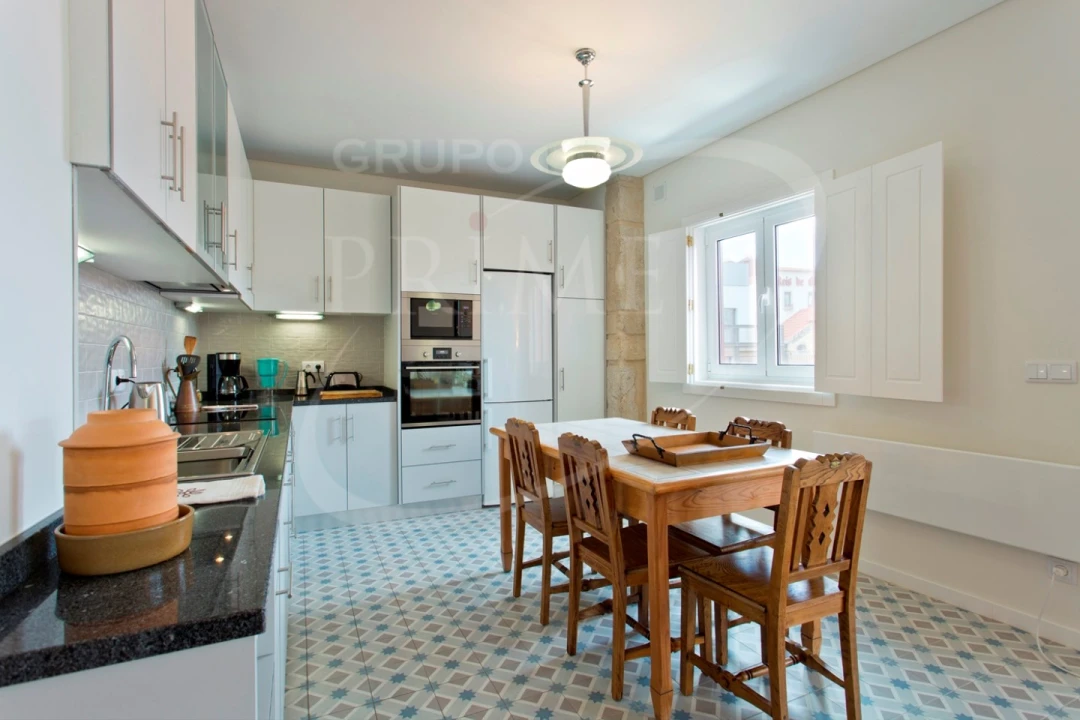 Prédio para Venda em Santa Marinha e São Pedro da Afurada Foto 25