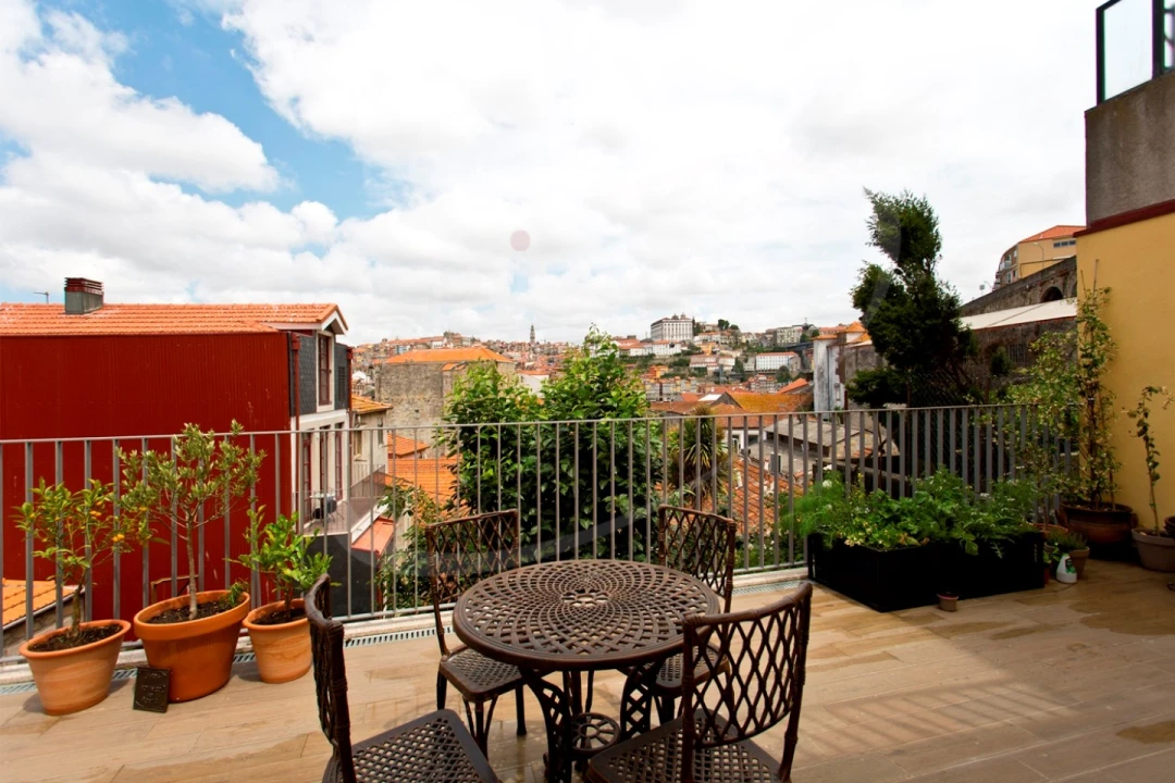 Prédio para Venda em Santa Marinha e São Pedro da Afurada Foto 36