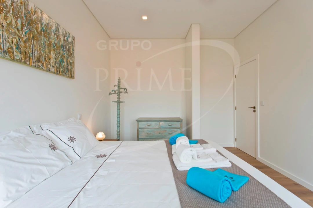 Prédio para Venda em Santa Marinha e São Pedro da Afurada Foto 44