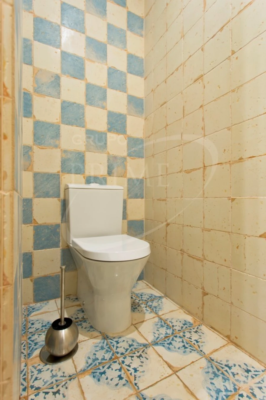 Prédio para Venda em Santa Marinha e São Pedro da Afurada Foto 31