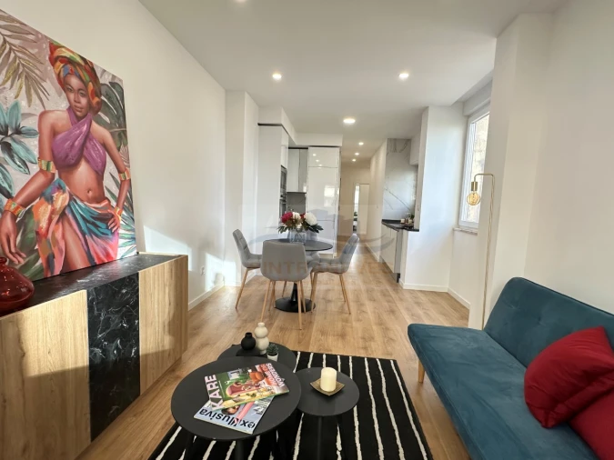 Apartamento T3 para Venda em Benfica Foto 12