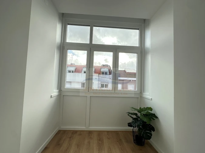 Apartamento T3 para Venda em Benfica Foto 30