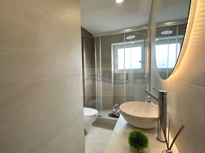 Apartamento T3 para Venda em Benfica Foto 40