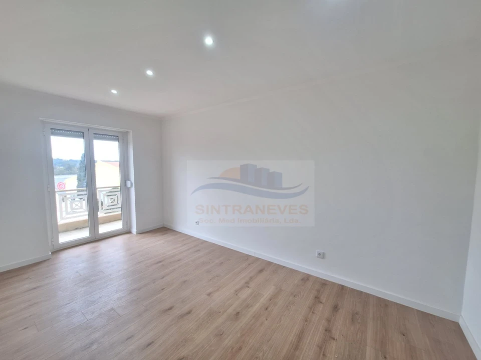 Apartamento T2 para Venda em Mina de Água Foto 12