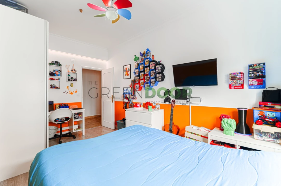Apartamento T3 para Venda em Amora Foto 24