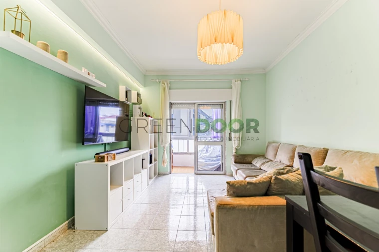 Apartamento T3 para Venda em Amora Foto 12