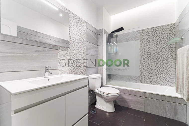 Apartamento T3 para Venda em Amora Foto 27