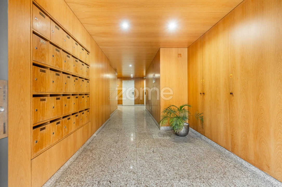 Apartamento T2 para Venda em Madalena Foto 24