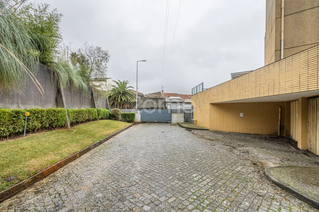 Apartamento T2 para Venda em Madalena Foto 30