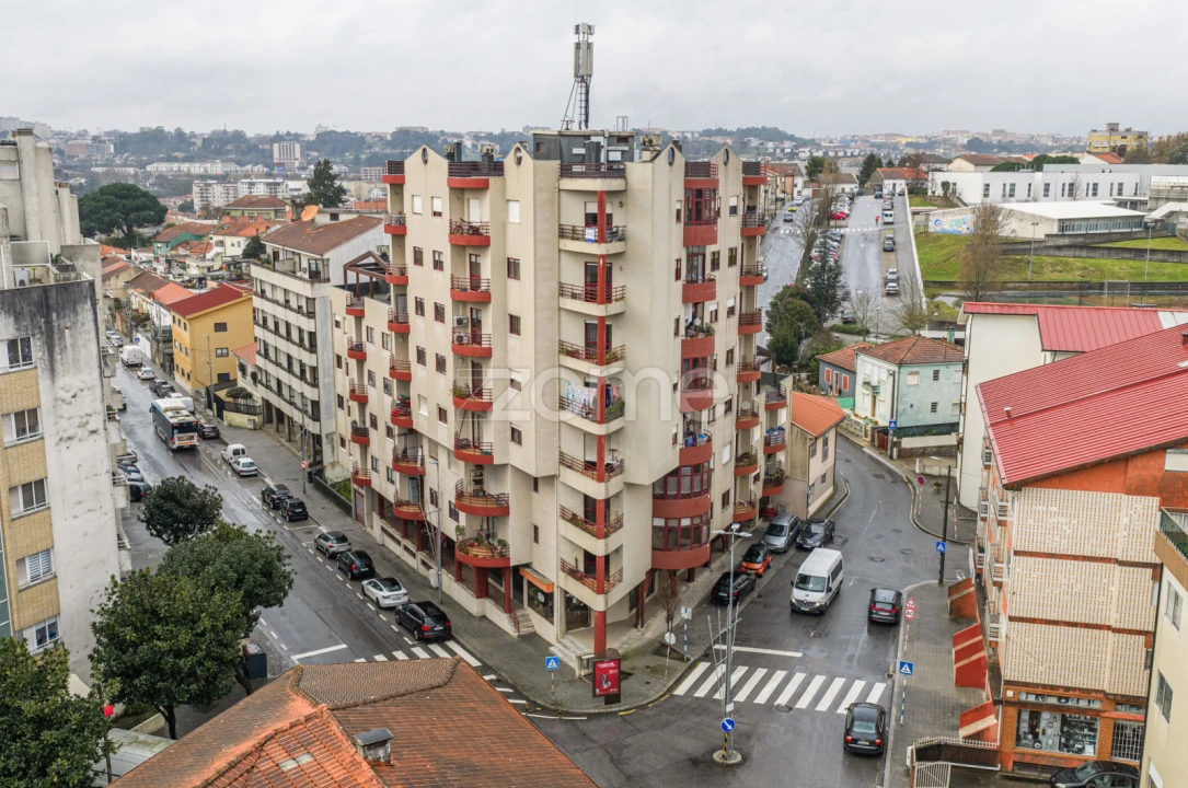 Apartamento T3 para Venda em Rio Tinto Foto 2